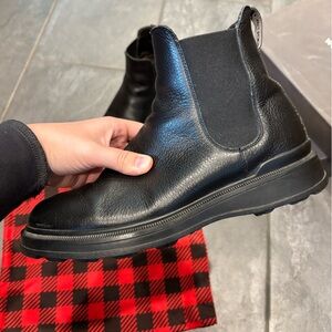 Woolrich Black Leather Boots pull on size 8